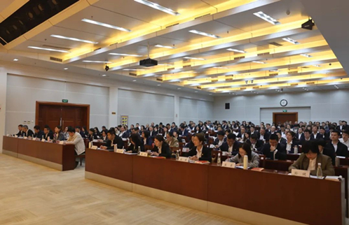 半岛集团公司举办党建工作研讨培训班